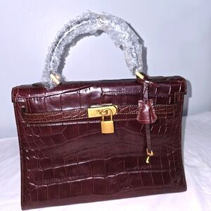 CHRISTIAN BERKINS  FLORENCE MADE IN ITALY CROCODILE  LEATHER HANDBAG WITH LOCK